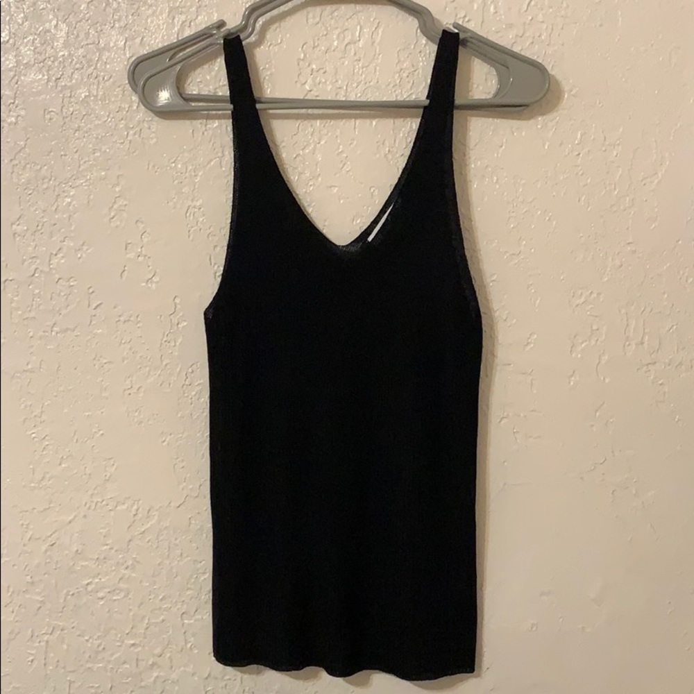 Sweater knit v neck tanktop